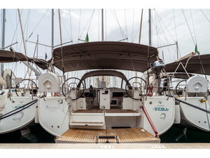Sun Odyssey 440 „Indira“ – fotka 1