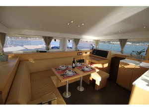 Lagoon 400 S2 „Sailing Blue 4 - Refit 2021“ – fotka 11