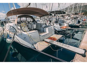 Sun Odyssey 449 „Ventus“ – fotka 1