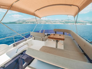 Bavaria E40 Fly „Ivona“ – fotka 3