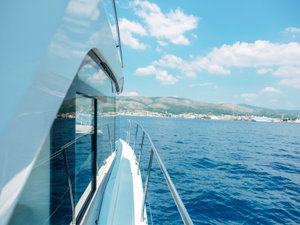 Bavaria E40 Fly „Ivona“ – fotka 9