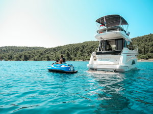 Bavaria R40 „Borimir“ – fotka 26