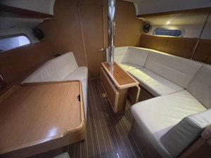 Sun Odyssey 36i „Agatha“ – fotka 10