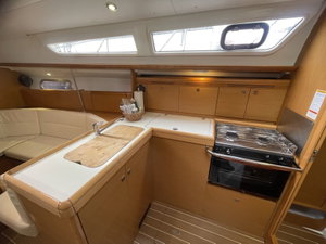 Sun Odyssey 36i „Agatha“ – fotka 15