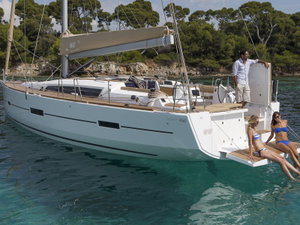 Dufour 460 „Nishane“ – fotka 8