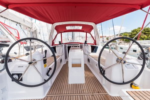 Oceanis 35.1 „BELA“ – fotka 9