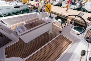 Oceanis 35.1 „BELA“ – fotka 22