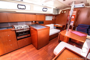 Oceanis 41.1 „PORTERUSA“ – fotka 7