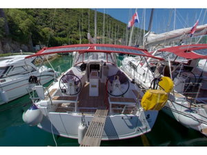 Oceanis 38.1 „LUCE“ – fotka 1