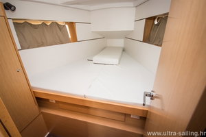 Oceanis 35 „GASTON“ – fotka 11