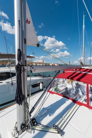Oceanis 38 „RUSALKA“ – fotka 15