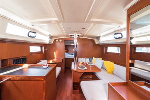 Oceanis 41.1 „SPARKLING“ – fotka 3