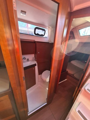 Oceanis 35.1 „LAMPUGA“ – fotka 8
