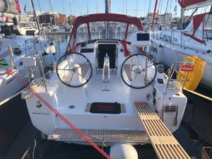 Oceanis 30.1 „MOBULA ZERO“ – fotka 1
