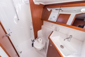 Oceanis 48 „FLOU“ – fotka 18