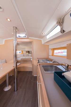 Oceanis 38.1 „MAJANO“ – fotka 7