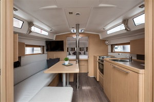 Oceanis 38.1 „MAJANO“ – fotka 19