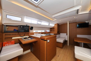 Sun Odyssey 410 „Vague“ – fotka 88