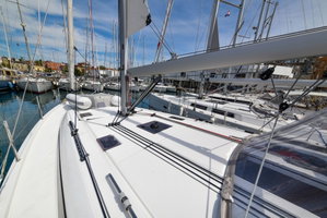 Oceanis 40.1 „EYLIN“ – fotka 9