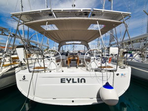 Oceanis 40.1 „EYLIN“ – fotka 1
