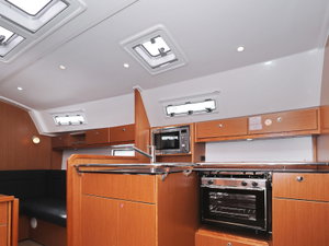 Bavaria 36 Cruiser „Petra M“ – fotka 16