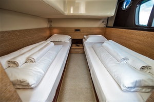 Azimut 47 „Skyfall MY“ – fotka 25