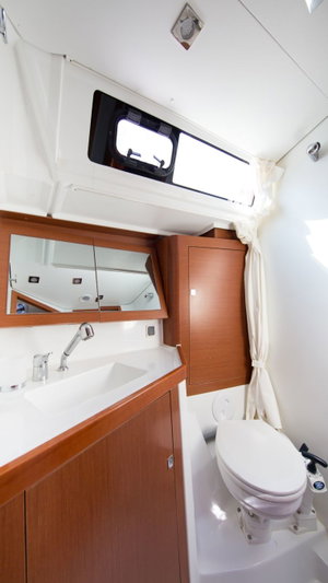 Oceanis 48 „INVICTUS“ – fotka 15