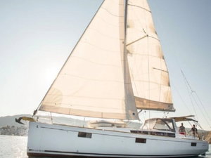 Oceanis 48 „INVICTUS“ – fotka 1