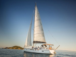 Sun Odyssey 519 „AURORA“ – fotka 1