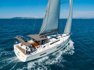 Dufour 530 „Medea - Water maker, Solar Panel“ – fotka 18