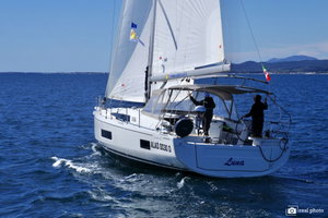 Oceanis 46.1 „Luna - Water maker, Solar Panel“ – fotka 6