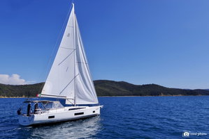 Oceanis 46.1 „Luna - Water maker, Solar Panel“ – fotka 7