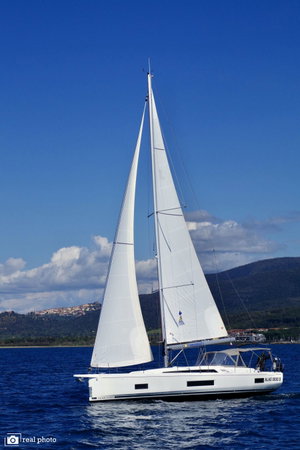 Oceanis 46.1 „Luna - Water maker, Solar Panel“ – fotka 8