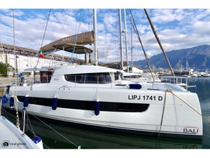 Bali 4.6 „Monia - A/C, Generator, Water maker“ – fotka 17