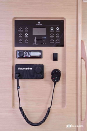 Dufour 530 „Cassiopea - A/C, Generator, Water maker, Solar Panel“ – fotka 13