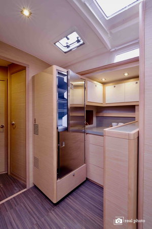 Dufour 530 „Cassiopea - A/C, Generator, Water maker, Solar Panel“ – fotka 7