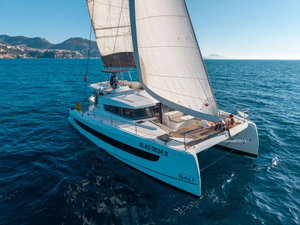 Bali 4.2 „Ferdi - A/C, Generator, Water maker“ – fotka 28