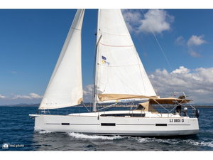 Dufour 460 GL „Asia - Solar Panel“ – fotka 1