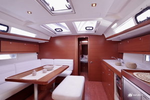 Dufour 460 GL „Asia - Solar Panel“ – fotka 3