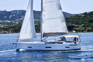 Dufour 430 GL „Noah - Water maker, Solar Panel“ – fotka 12