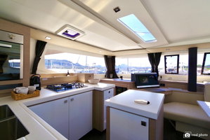 Saona 47 „ORSA 3 - A/C, Generator, Water maker“ – fotka 4