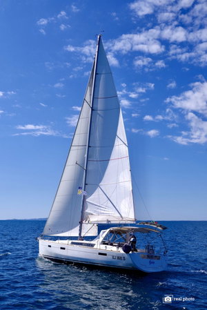 Oceanis 45 „Gaia - Solar Panel“ – fotka 6