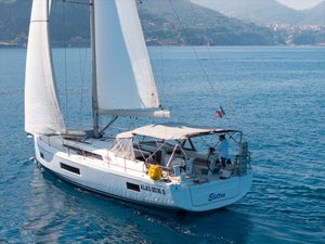 Oceanis 51.1 „Elettra - Water maker, Solar Panel“ – fotka 17