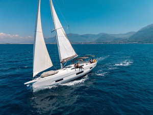 Dufour 470 „Fortuna - Water maker, Solar Panel“ – fotka 16