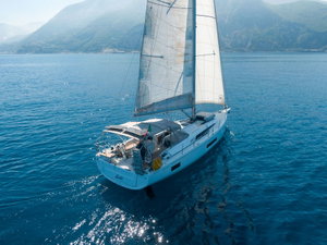 Oceanis 46.1 „Ludi - Water maker, Solar Panel“ – fotka 13