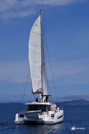 Bali 4.1 „Enya - Water maker, Solar Panel“ – fotka 12