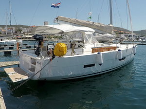 Dufour 430 GL „SWEETEST TAB00“ – fotka 15