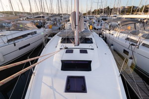 Dufour 430 GL „SWEETEST TAB00“ – fotka 12