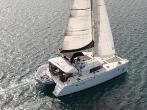 Lagoon 450 „Zuzo 2“ – fotka 5