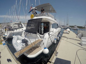 Prestige 420 Fly „Brigadoon“ – fotka 16